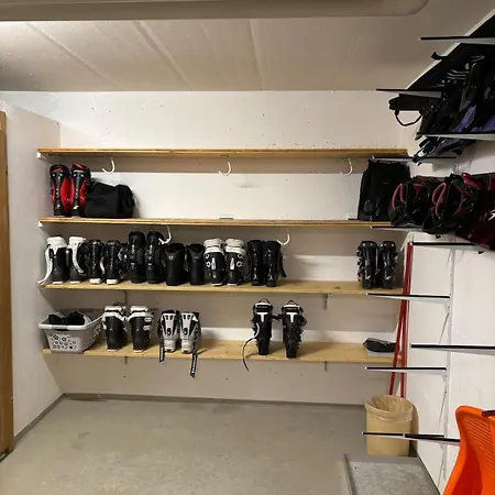 Апартаменти 1-room - Newly Renovated And Давос